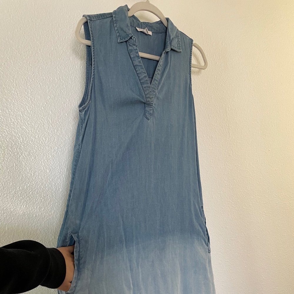 SLEEVELESS OMBRE DENIM DRESS / BEACHLUNCHLOUNGE